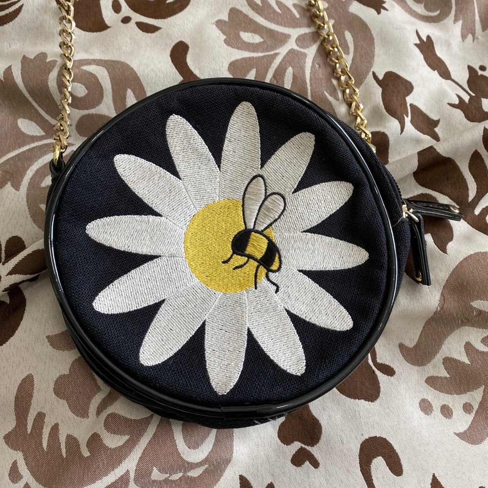 Lulu Guinness Loves Me Not Daisy Bee Crossbody